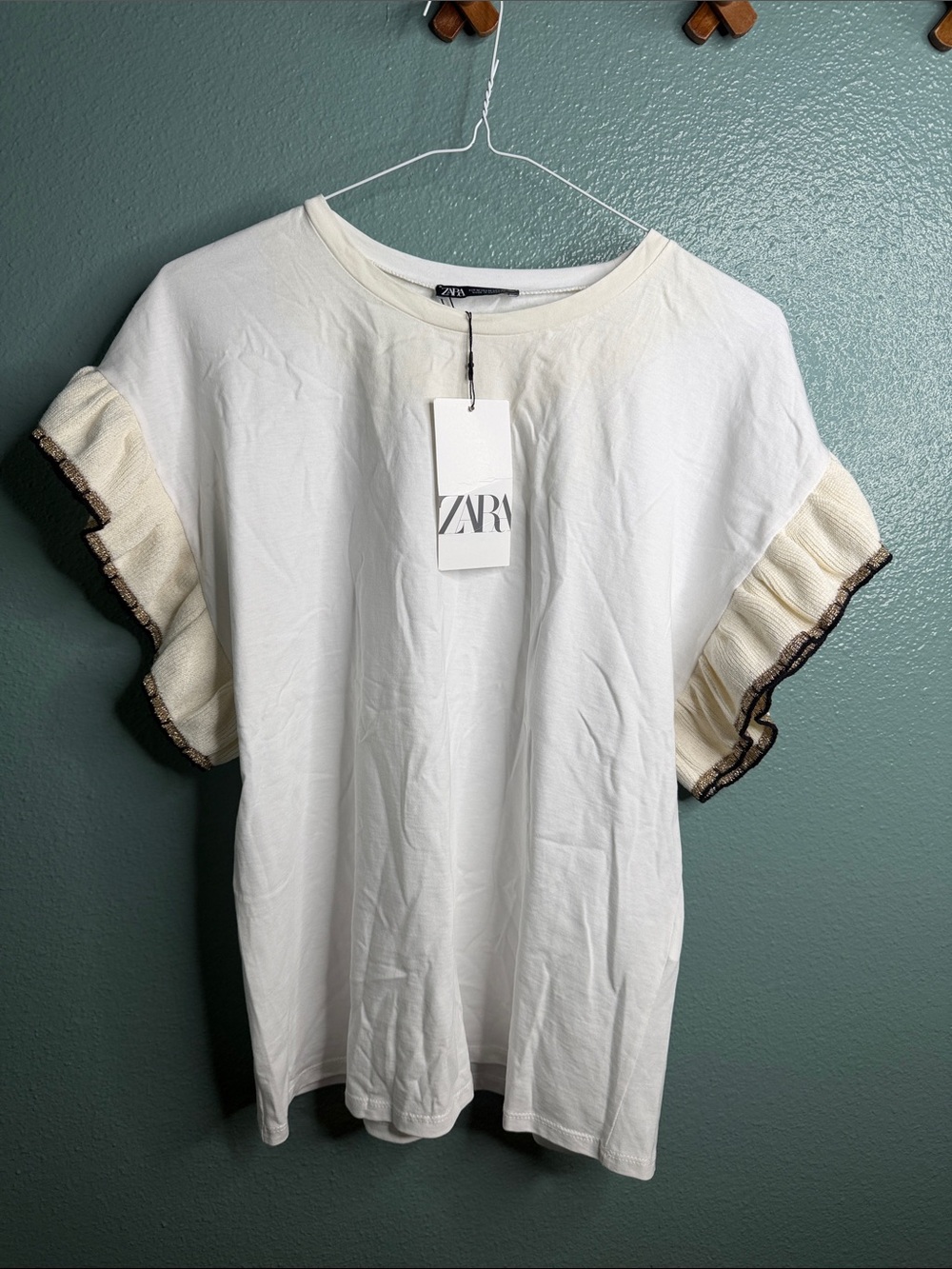 Zara White Tee with Cream Ruffle Sleeves and Brown Trim